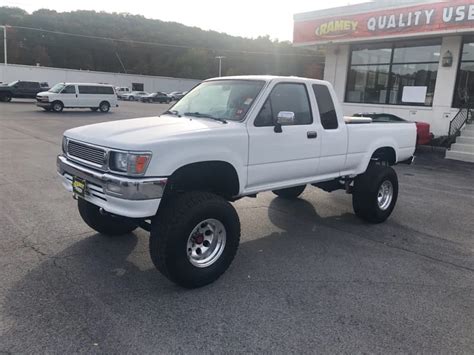 Used trucks for sale in nc under $10000. Things To Know About Used trucks for sale in nc under $10000. 